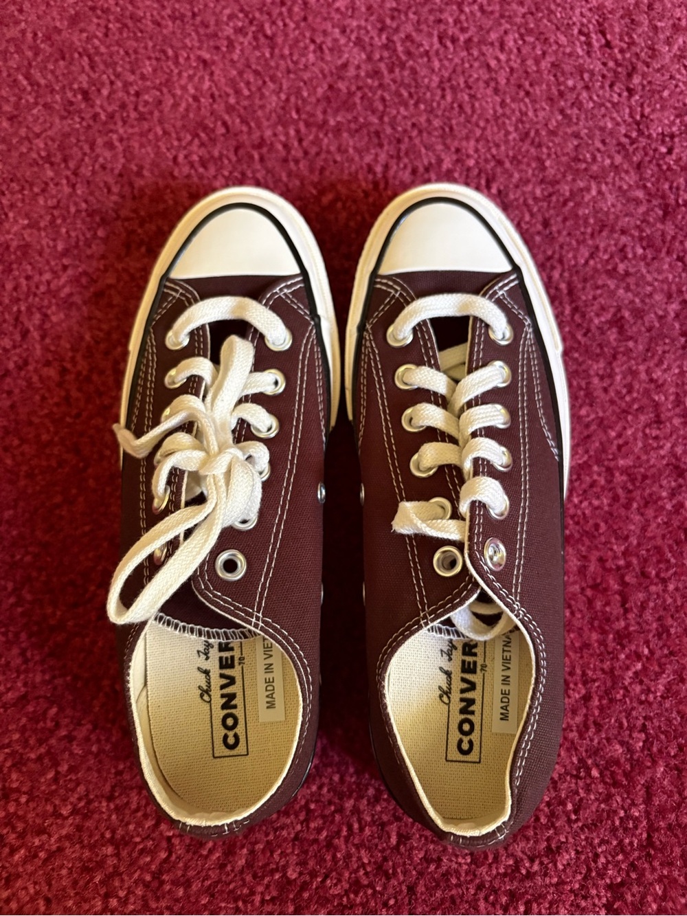 Converse Low Top Sneakers - Picture 2 of 6